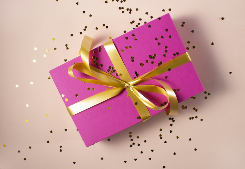 Luxury Presentation & Warranty Card